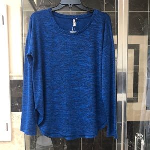 Banana Republic blue top, size M, new with tag.
